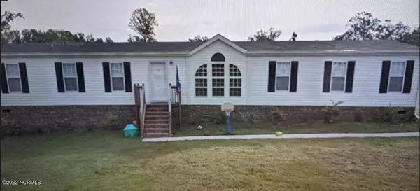 302 Shipmans Pike, Jacksonville, NC 28546