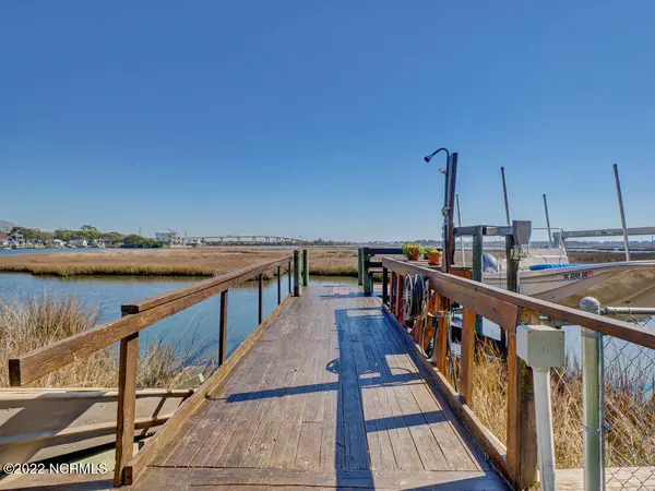 Surf City, NC 28445,544 Little Kinston RD