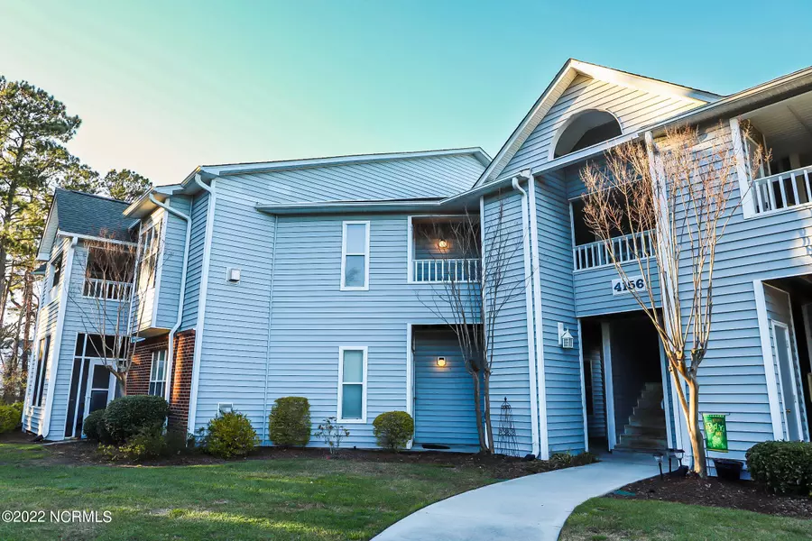 4156 Breezewood Drive #Apt 201, Wilmington, NC 28412