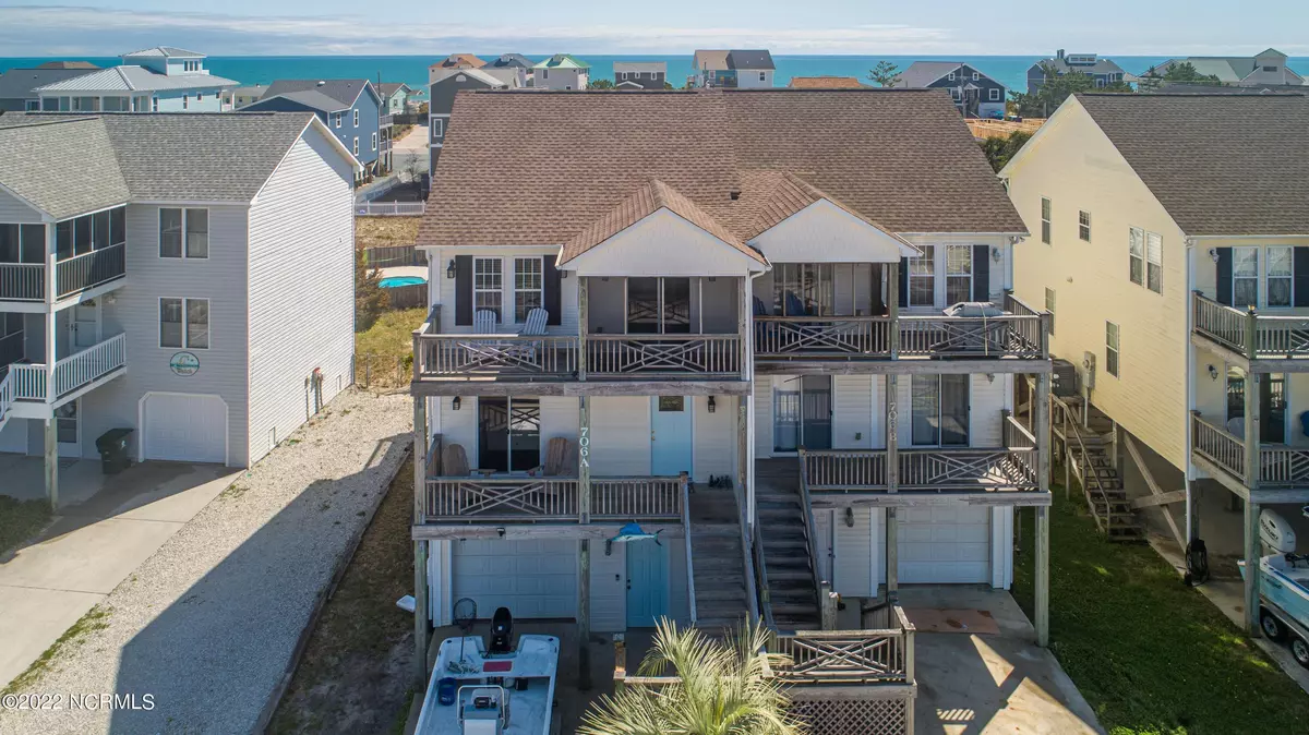 Surf City, NC 28445,706 S Topsail DR