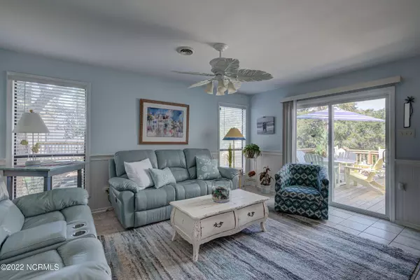 North Topsail Beach, NC 28460,307 Bay CIR