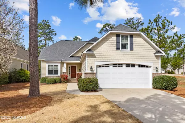 112 S Bracken Fern Lane, Southern Pines, NC 28387