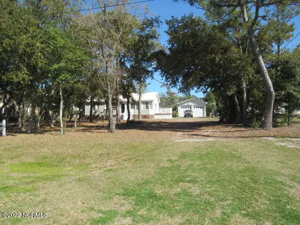 Harkers Island, NC 28531,172 Lewis Street