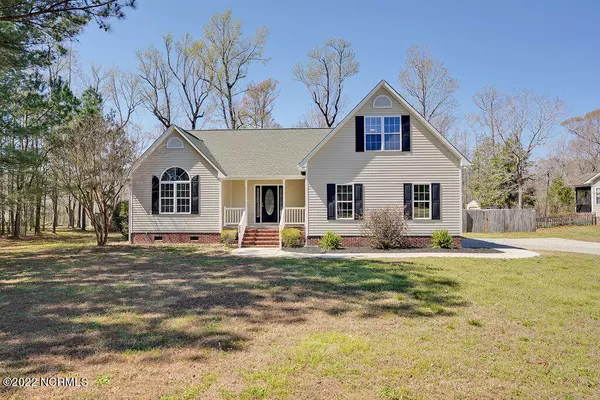 389 Knollwood DR, Hampstead, NC 28443