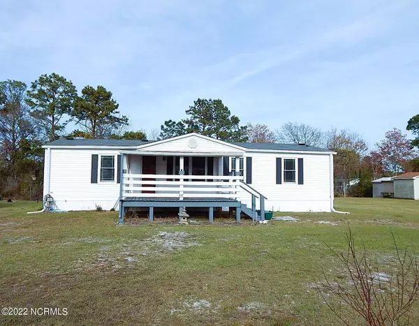 247 Canton ST, Newport, NC 28570