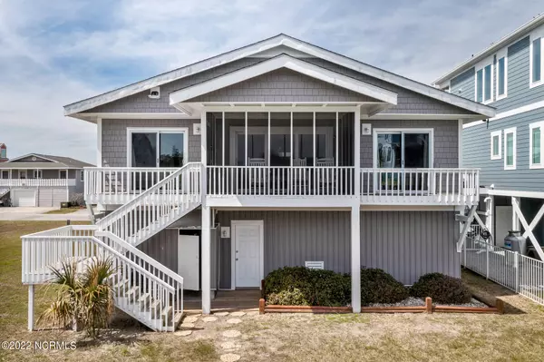 Holden Beach, NC 28462,112 Tuna DR