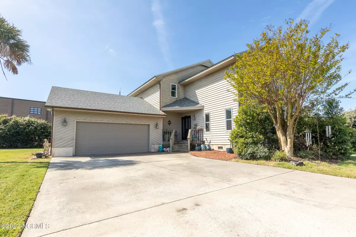 Pine Knoll Shores, NC 28512,311 Pine Knoll CIR