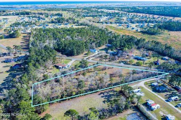 Holly Ridge, NC 28445,5 Hardison RD