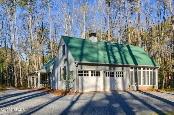 Southern Pines, NC 28387,122 James Creek Road