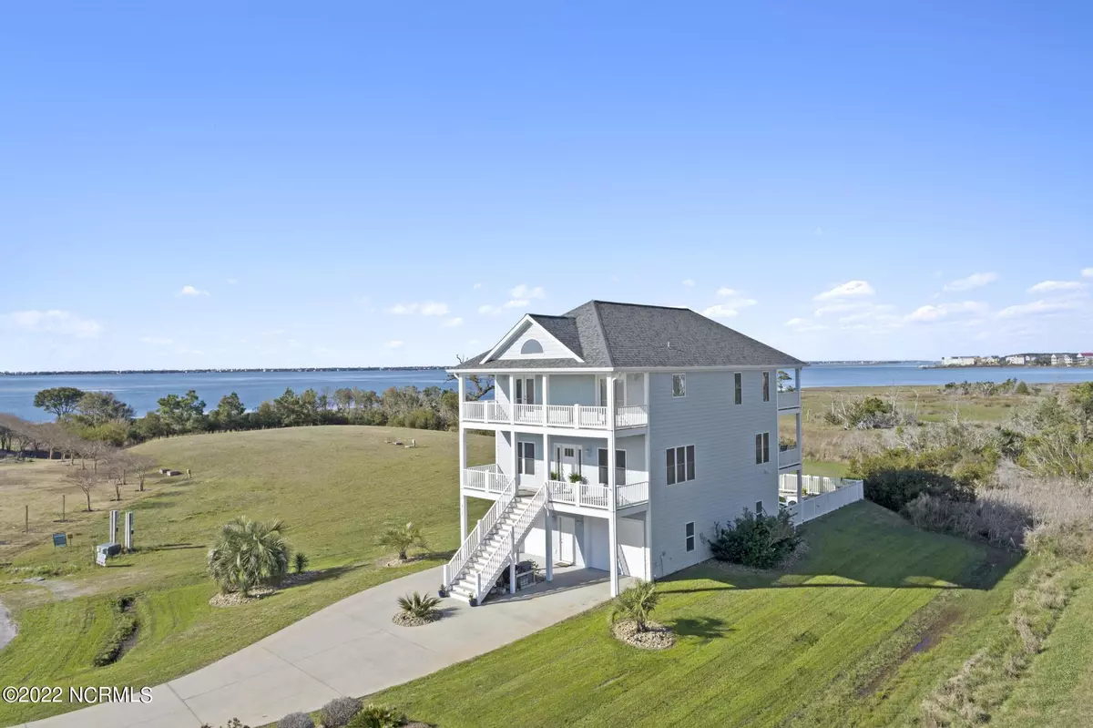 Newport, NC 28570,412 Island View DR