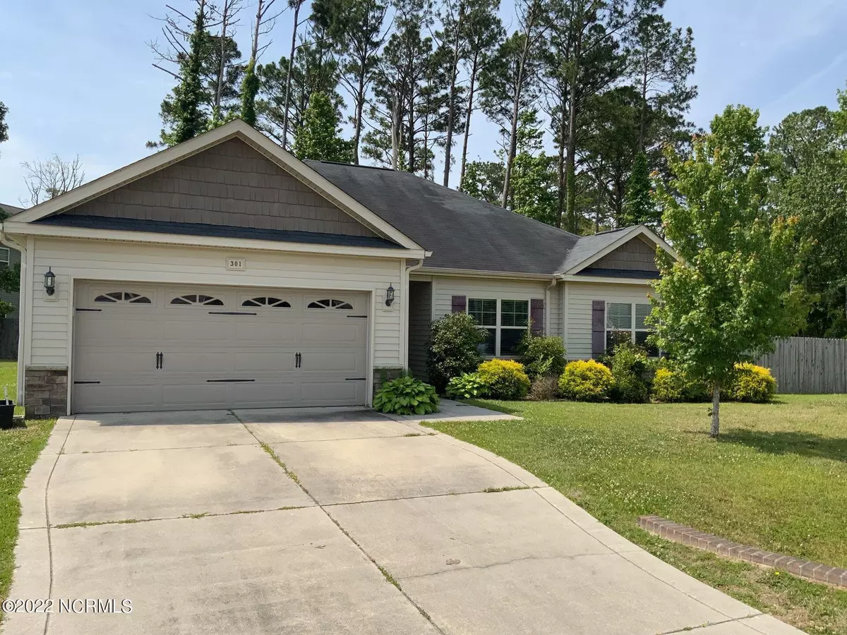 Hubert, NC 28539,301 Woodruff Court