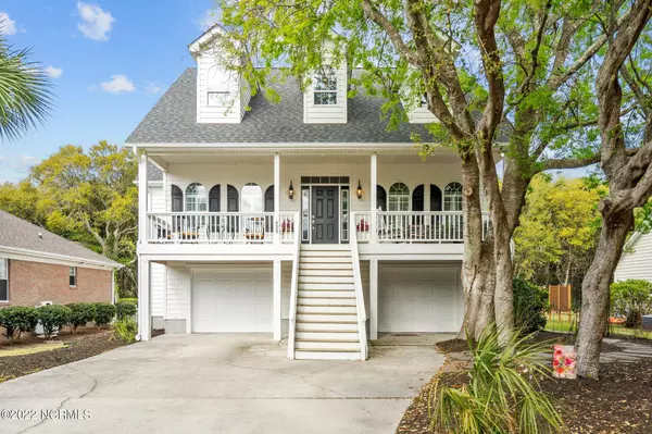 425 Settlers Lane, Kure Beach, NC 28449