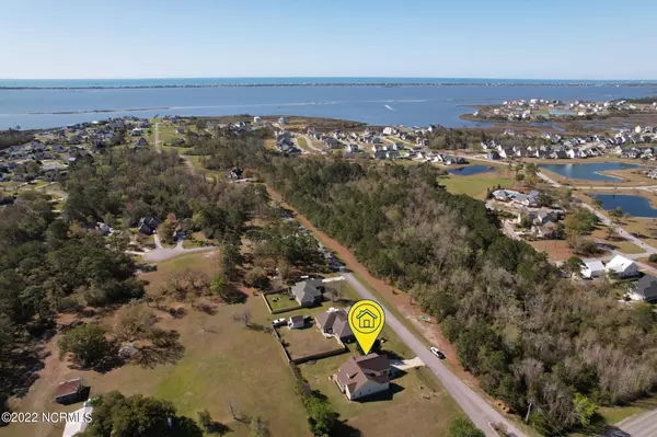 Newport, NC 28570,103 Island View DR