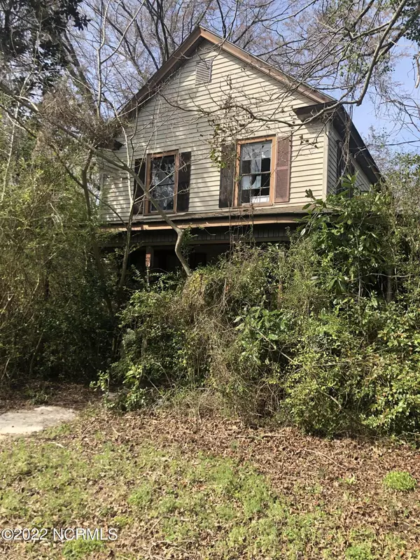 205-610 Middle ST, Aurora, NC 27806