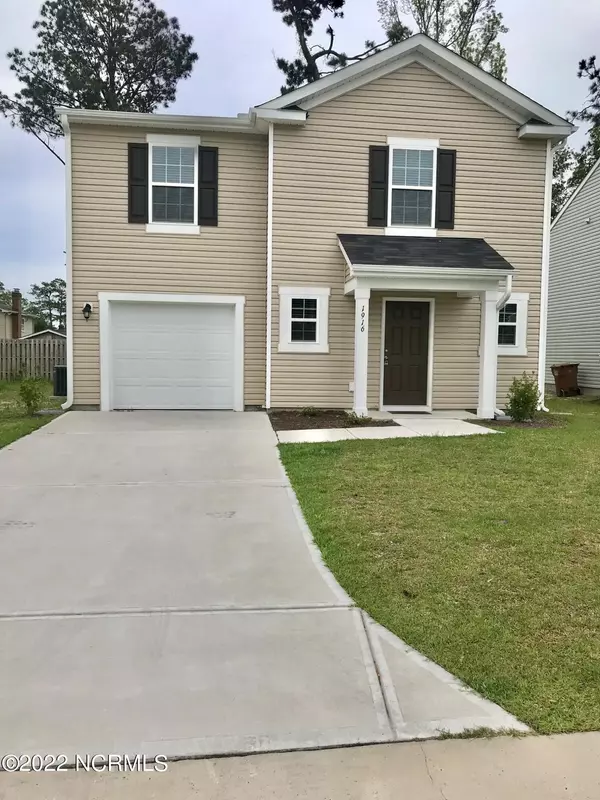 1916 Simonton DR, Wilmington, NC 28405