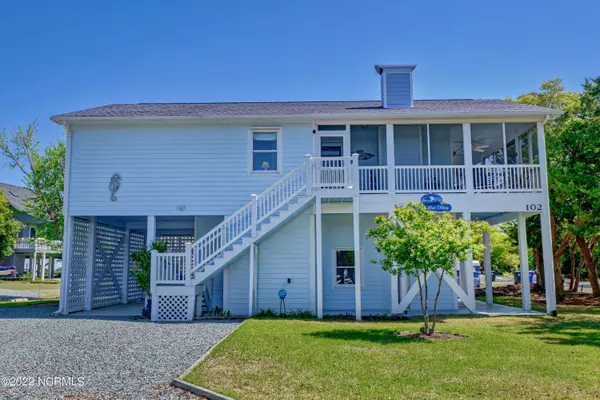 Surf City, NC 28445,102 Dunes Court