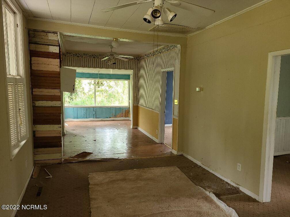 Lake Waccamaw, NC 28450,401 Pecan LN