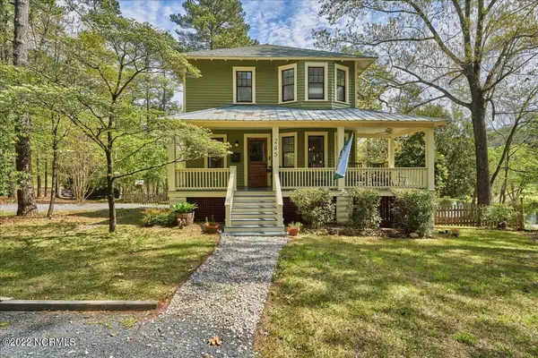 265 W Illinois AVE, Southern Pines, NC 28387