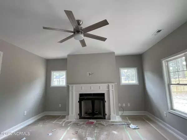 Pinebluff, NC 28373,175 W New England AVE