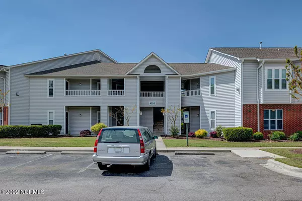 4110 Breezewood Drive #Apt 104, Wilmington, NC 28412