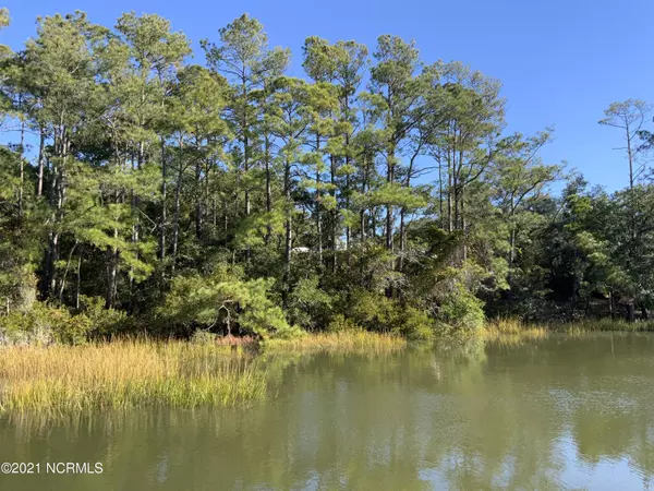 Oak Island, NC 28465,9 SW 15th Street