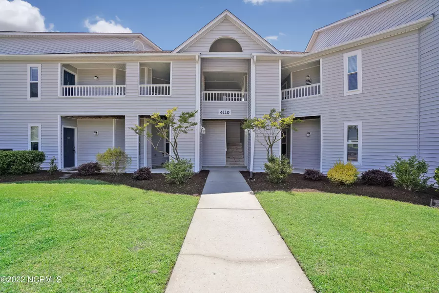 4110 Breezewood DR #Apt 101, Wilmington, NC 28412