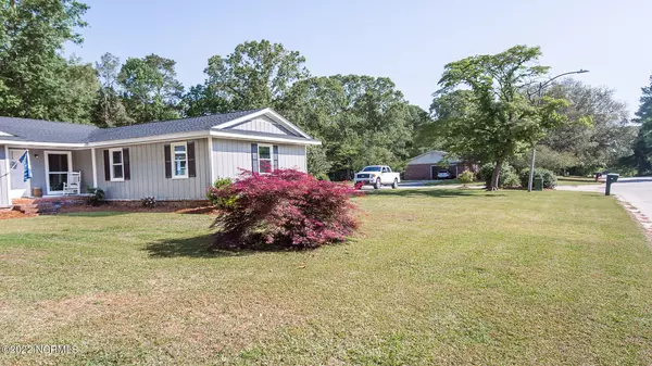 Elizabethtown, NC 28337,295 Cape Owen Manor Road