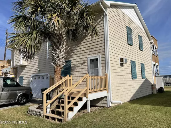 106 Brooks ST, Atlantic Beach, NC 28512