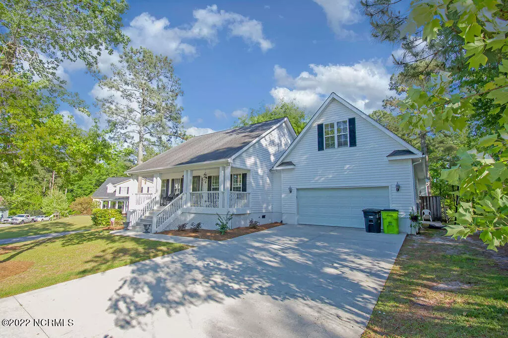 Swansboro, NC 28584,206 Madison CT