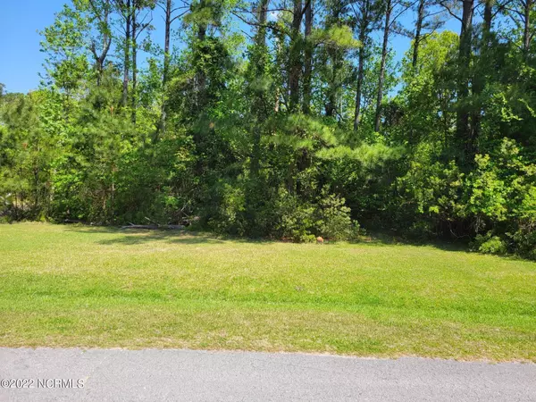 Swansboro, NC 28584,306 Limbaugh LN