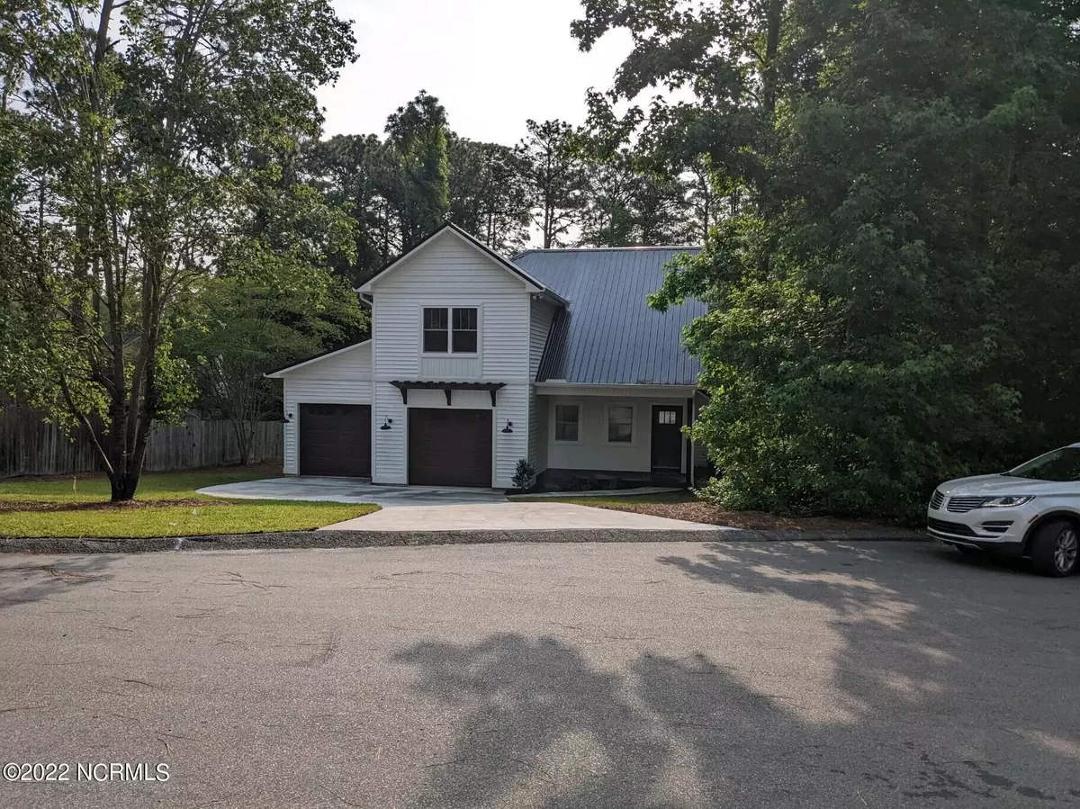 Southern Pines, NC 28387,103 Memaire PL