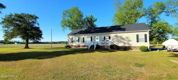 2640 Nc 118, Vanceboro, NC 28586