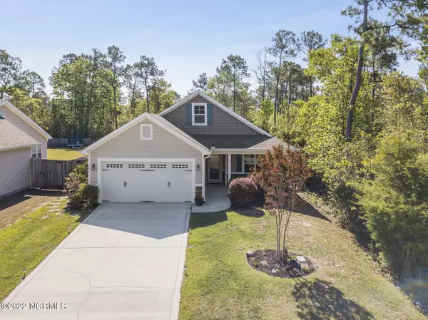 302 Landing LN, Sneads Ferry, NC 28460