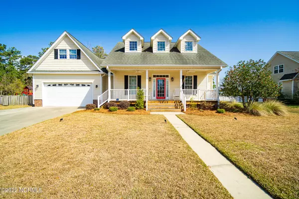 1711 Ivory Gull DR, Morehead City, NC 28557