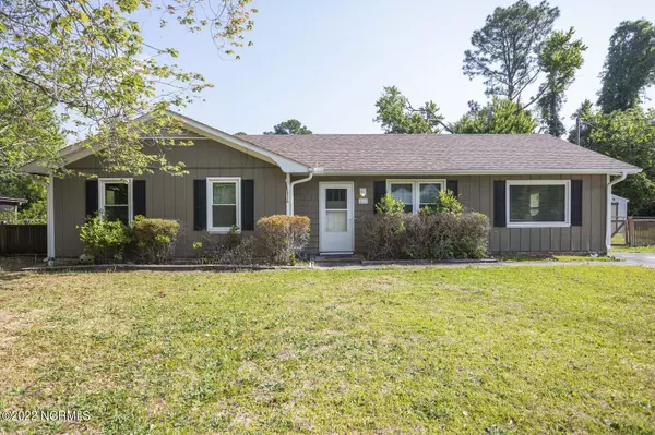 4617 Trafalgar Road, Wilmington, NC 28405