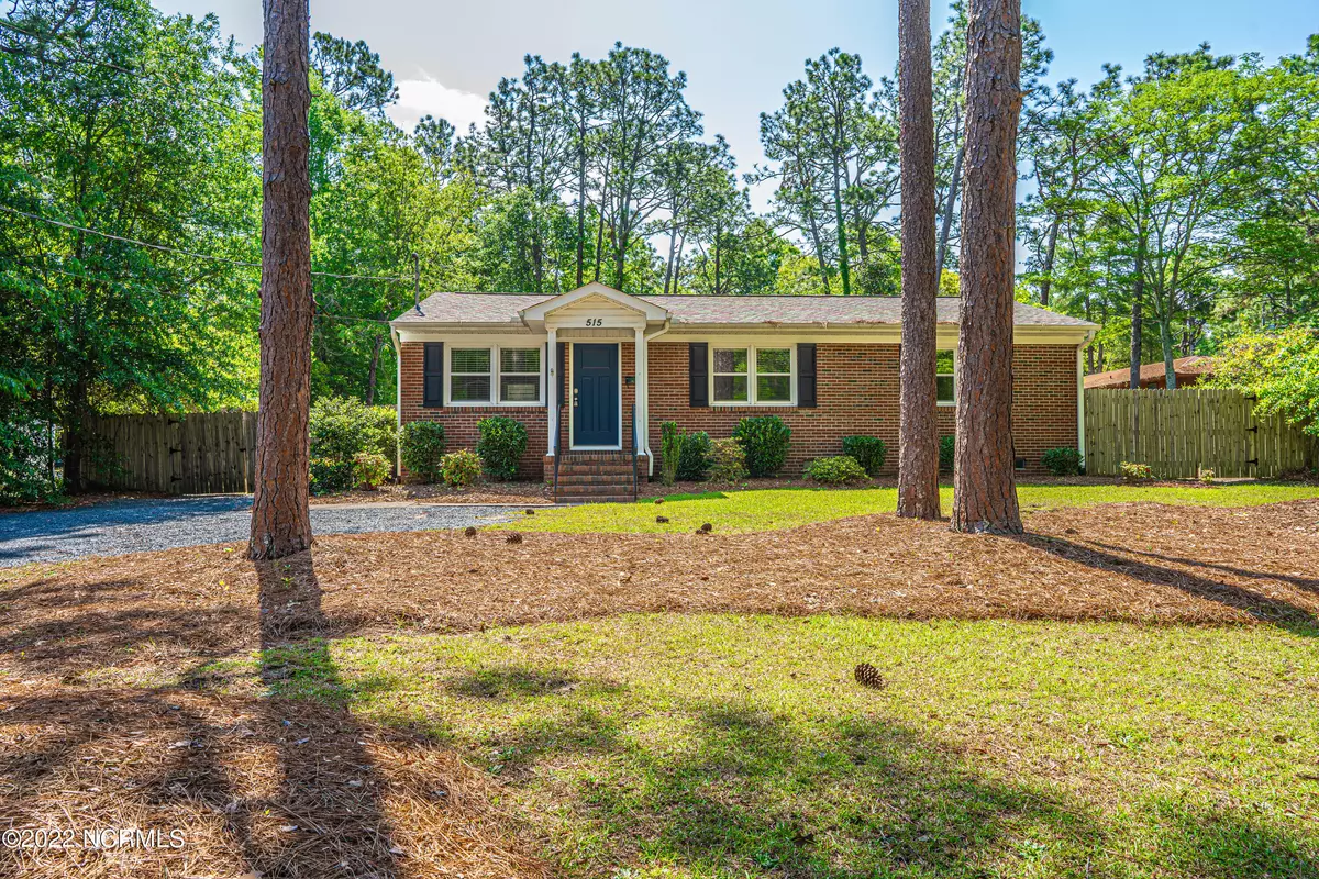 Southern Pines, NC 28387,515 N Saylor ST