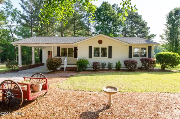 152 Wooster Road, Southern Pines, NC 28387