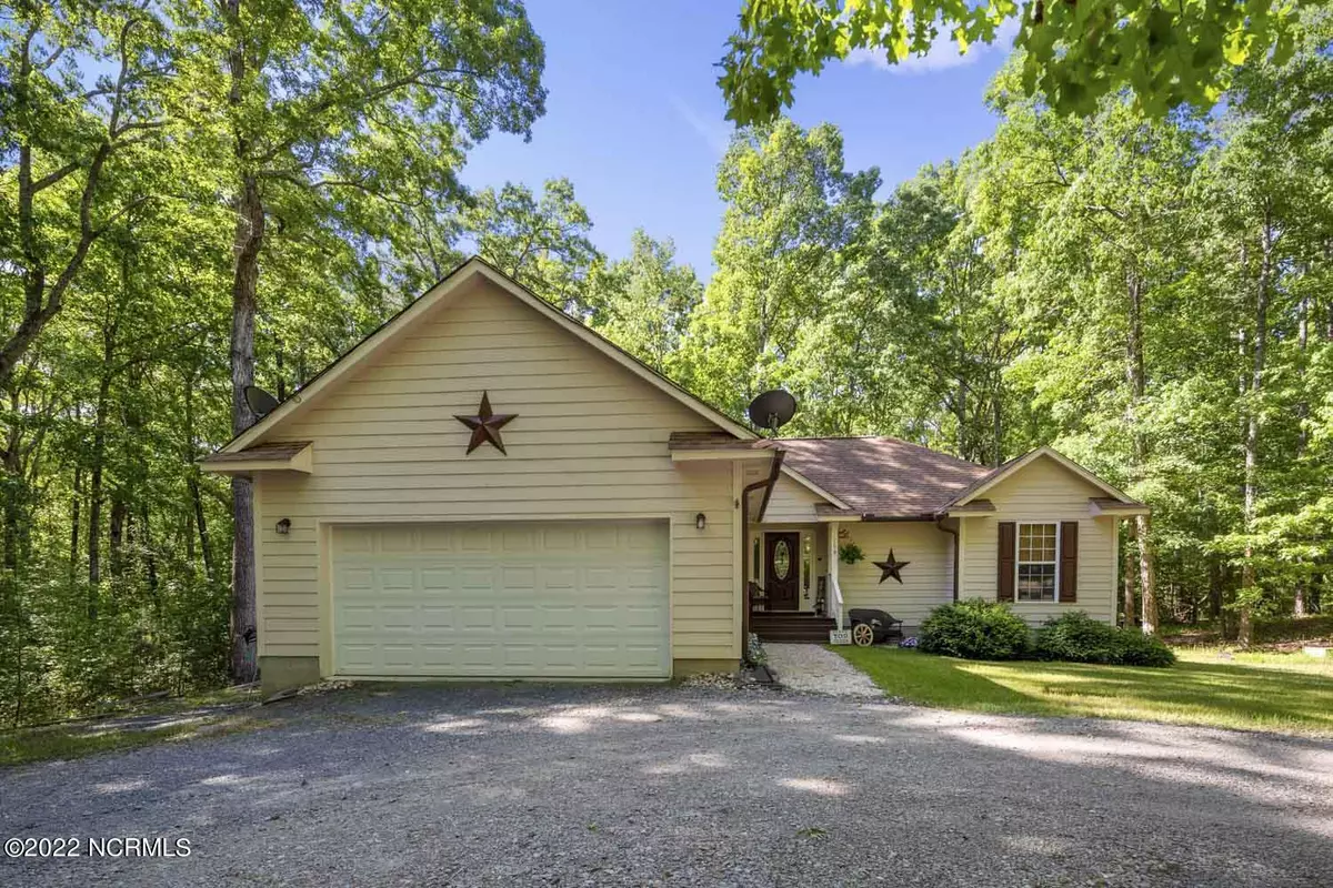 Carthage, NC 28327,108 Western Trail