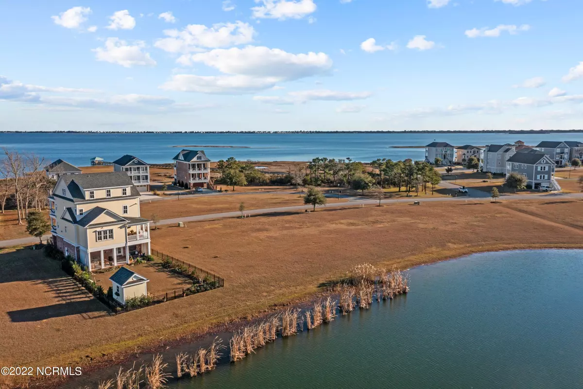 Newport, NC 28570,748 Cannonsgate Drive