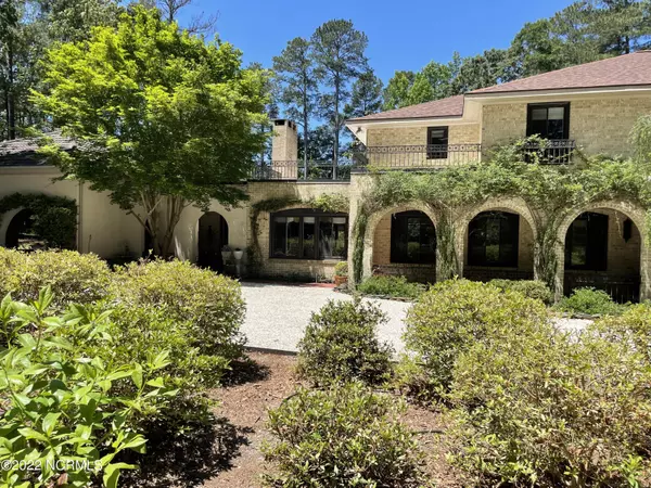 Greenville, NC 27858,171 Holly Hills RD