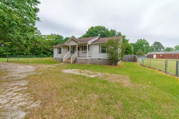 La Grange, NC 28551,504 A W Queen ST