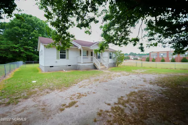 La Grange, NC 28551,504 A W Queen ST