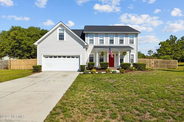 305 Bahia Lane, Cape Carteret, NC 28584