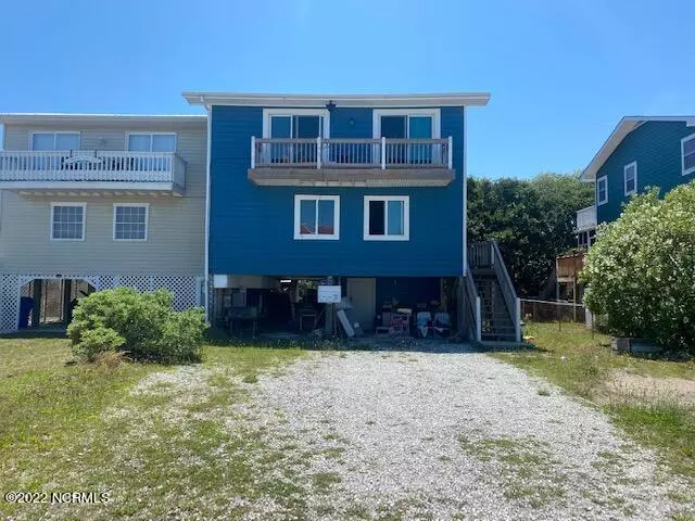 219 Oyster Lane, North Topsail Beach, NC 28460