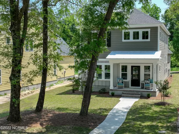 Castle Hayne, NC 28429,704 Chair RD