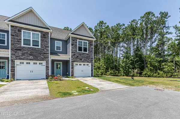 Sneads Ferry, NC 28460,215 N Stingray Lane