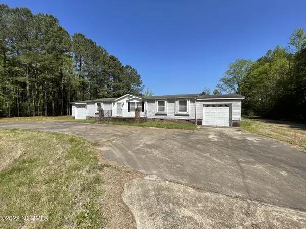 Robersonville, NC 27871,1094 Draper DR