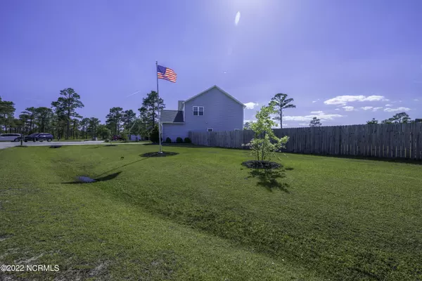 Hubert, NC 28539,200 Southerland CT