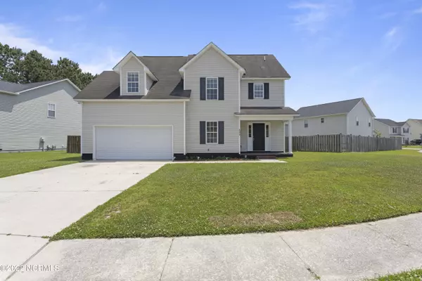 402 Ashcroft DR, Jacksonville, NC 28546