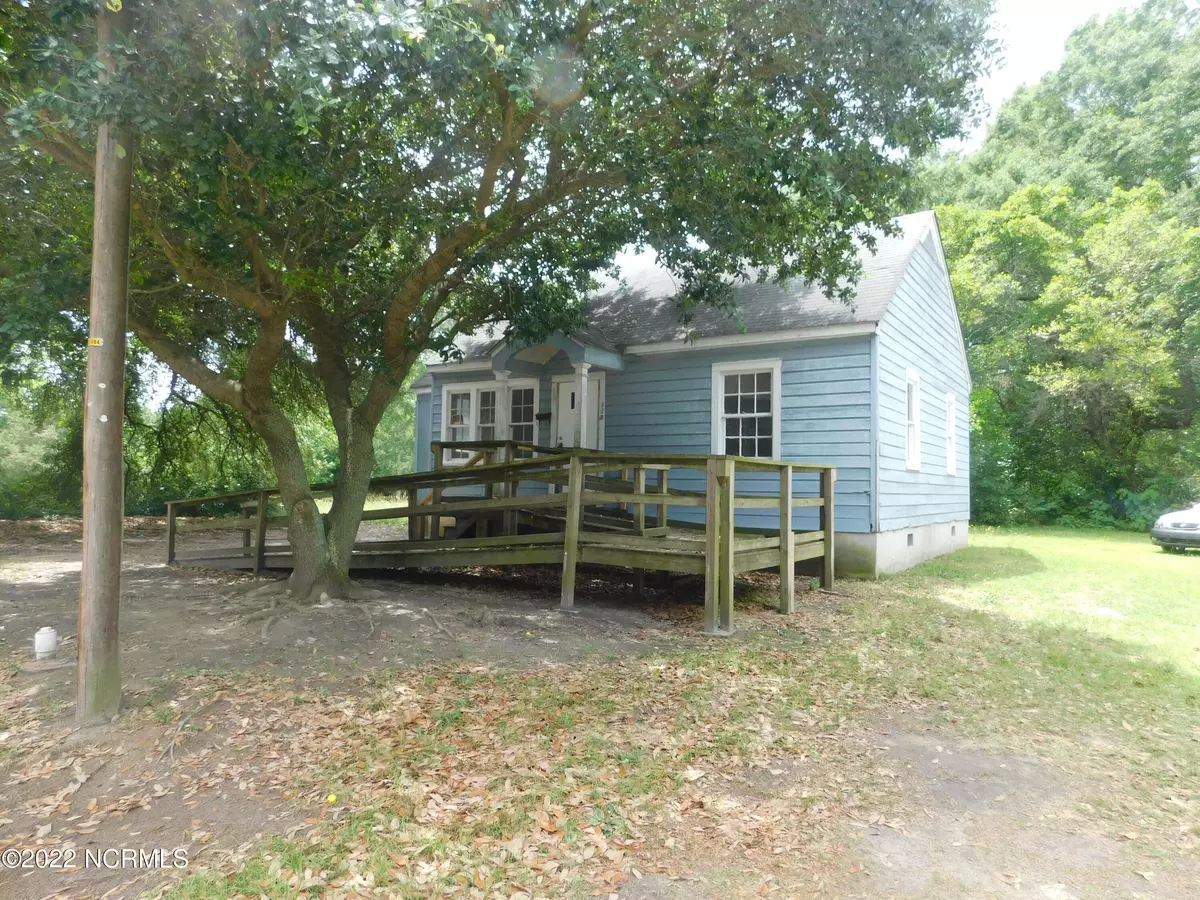 Laurinburg, NC 28352,321 Perks Street